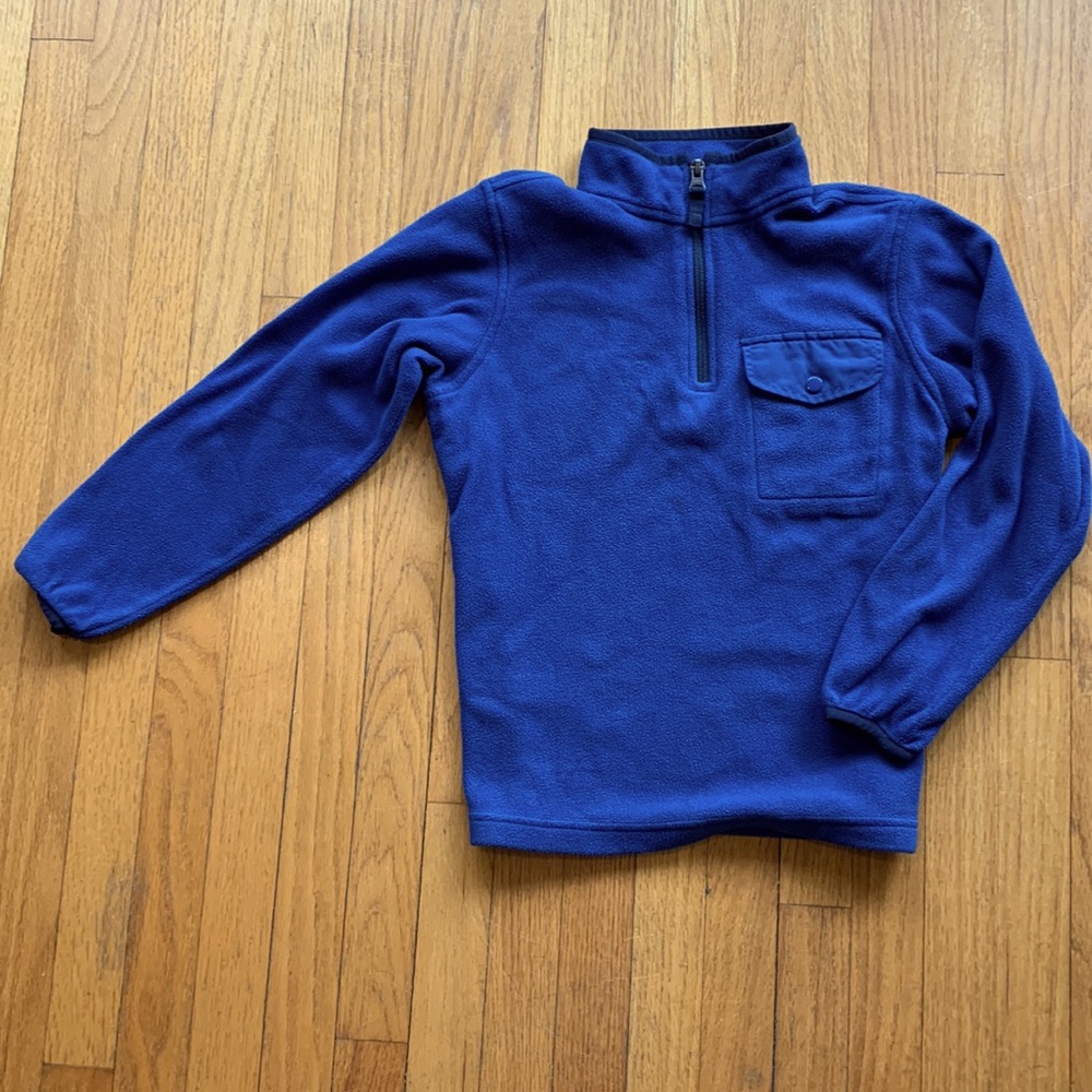 Lands End true blue fleece sweatshirt, kids Small. Zip neck, front pocket.
